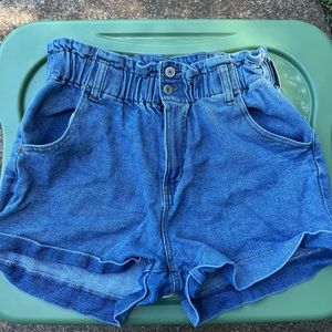 High waist paper bag shorts